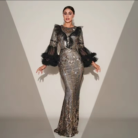 Silver Sequin Gown with V-Neck and Bishop Sleeves - Picture 14 of 15